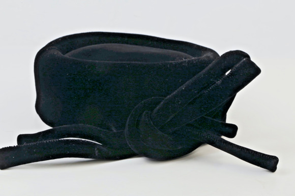 Vintage Black Velvet Hat Pillbox Fascinator Bow Retro Mid Century Cocktail main image 10